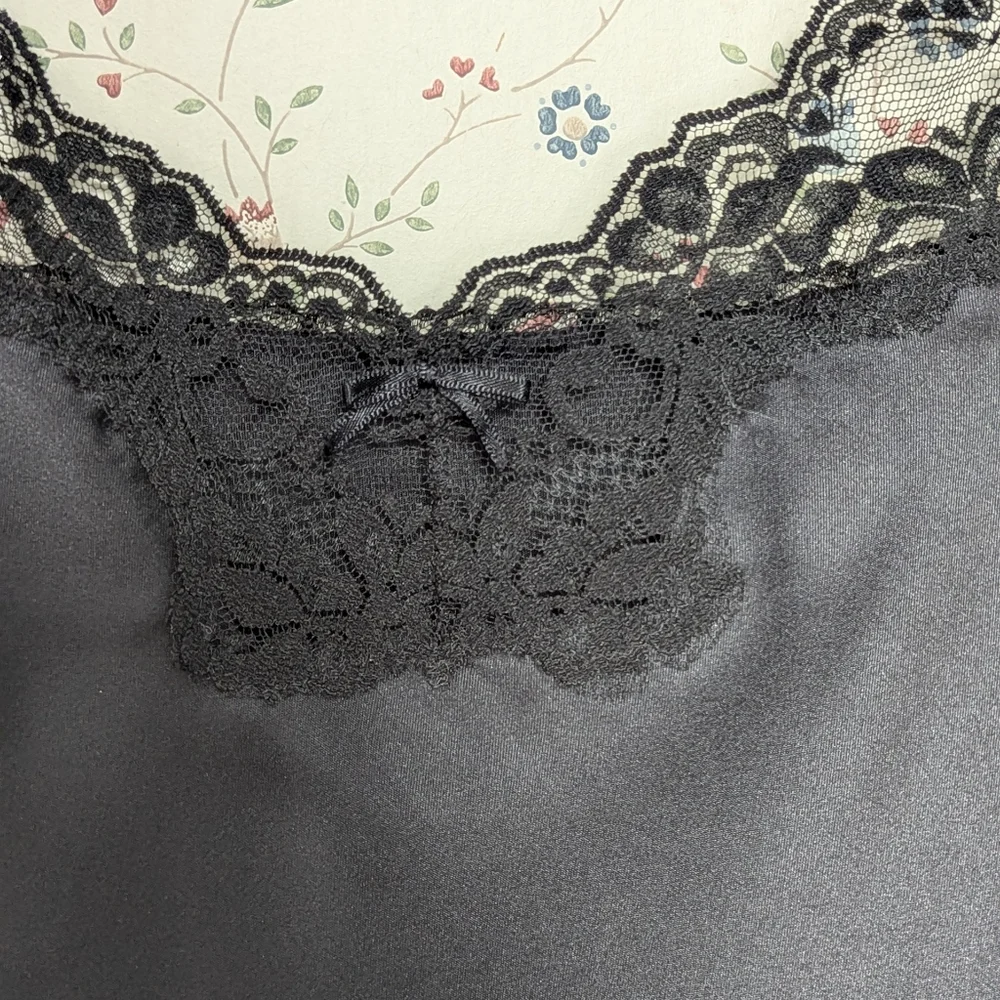 Black Lace Cami 38 L Top Day Night Camisole Layer Lingerie Special Event Date